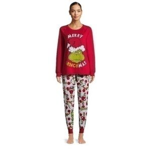 NWT. DR. SEUSS The Grinch Women’s Pajama Set